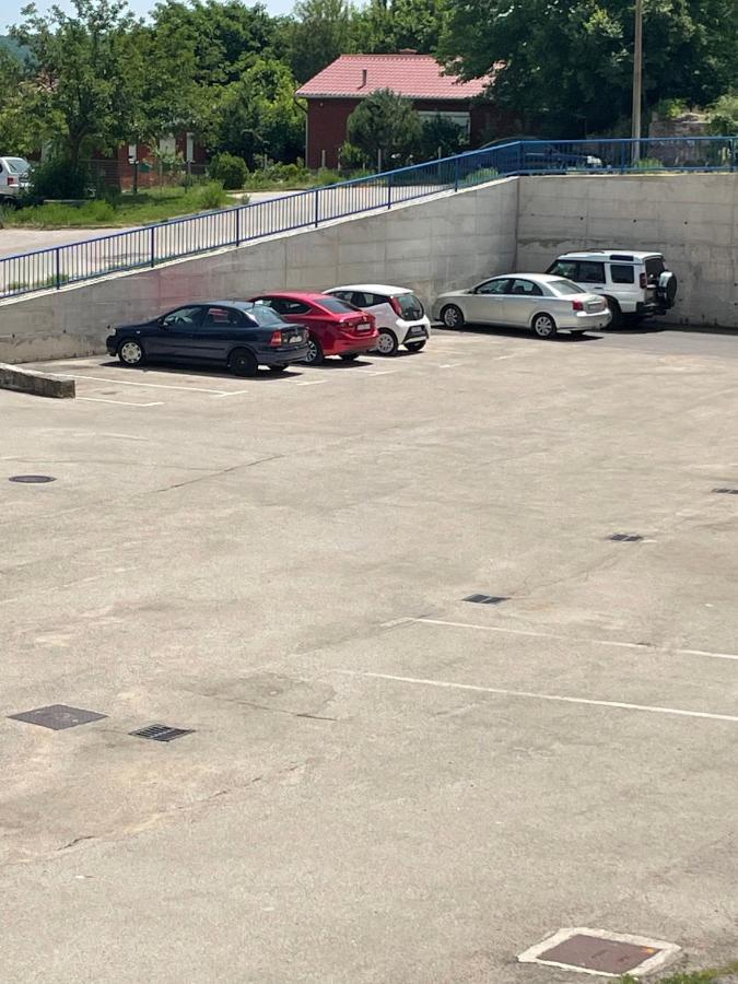 Apartman Stela Knin Eksteriør bilde
